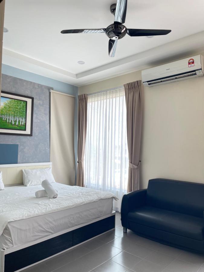 Mr Homestay Hotelstyle Room Телук-Интан Экстерьер фото